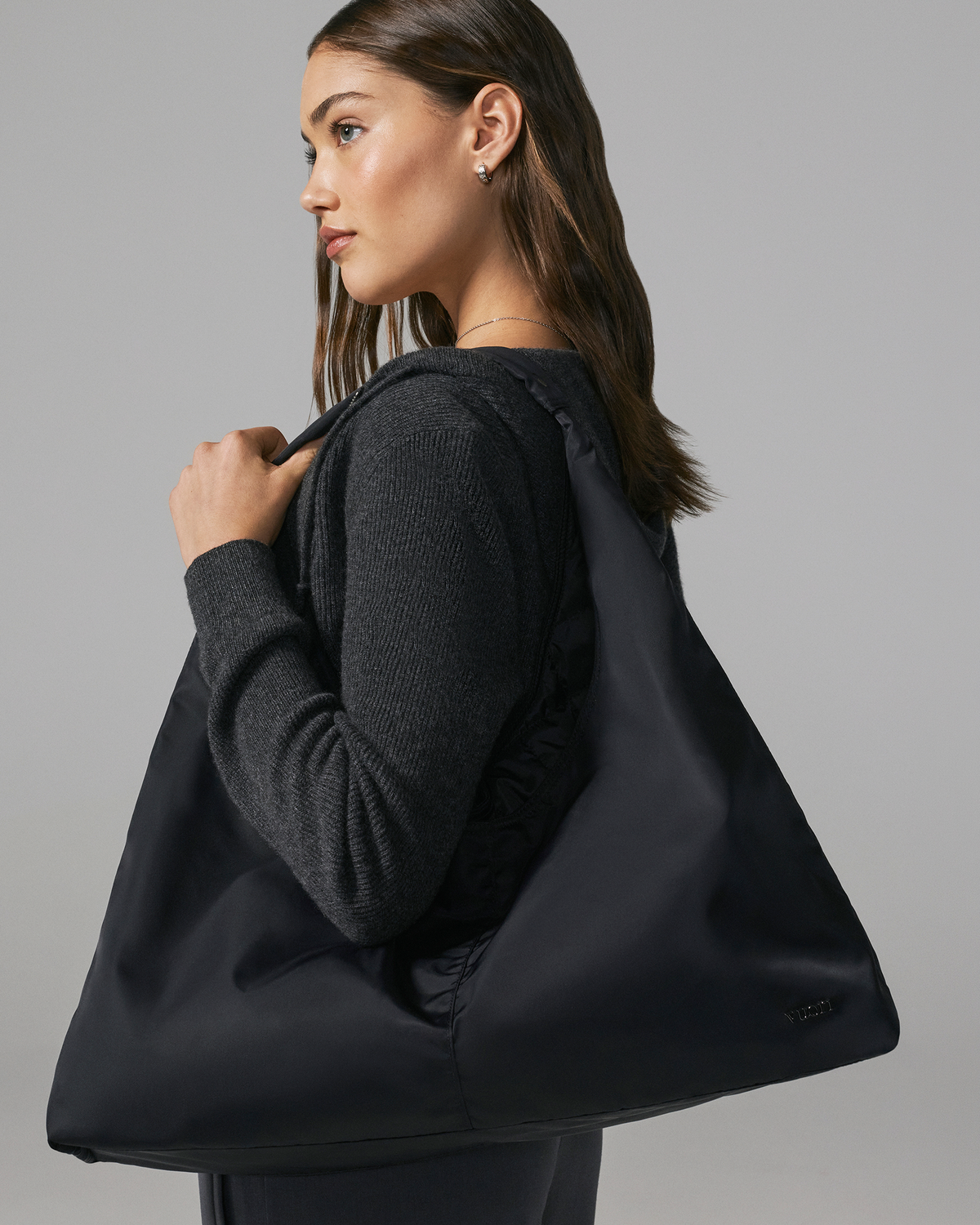 Vuori Arden Oversized Shoulder Bag | Black