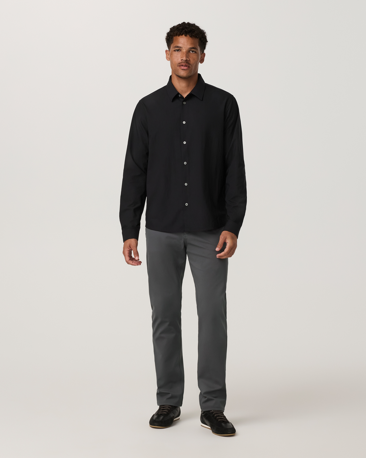 Long Sleeve Manhattan Button Down Shirt | Black
