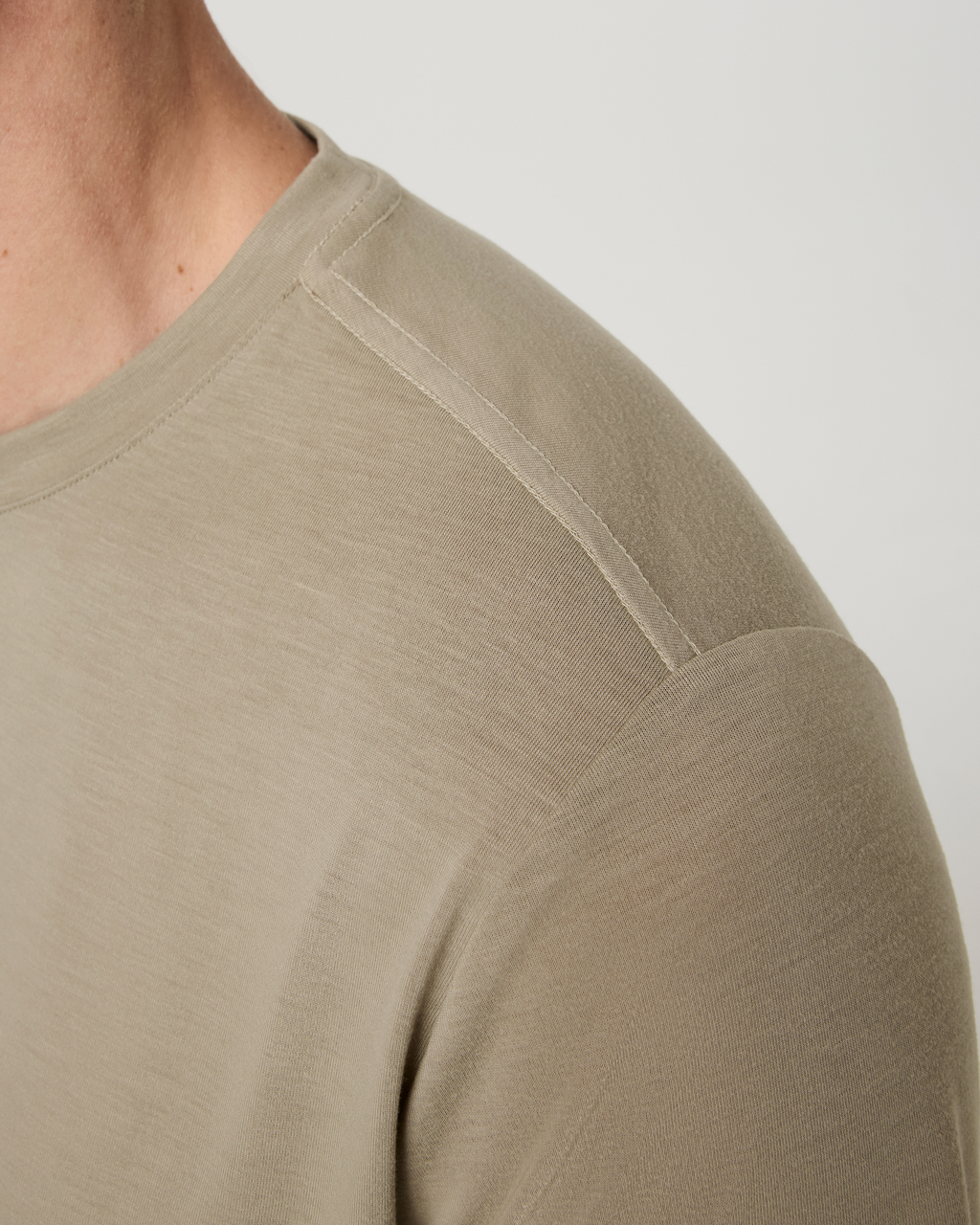 Current Tech Tee | Biscotti