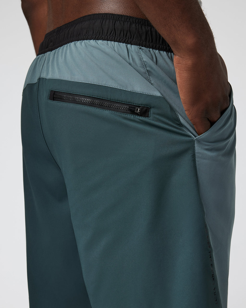 Chromatic Kore Short Lined 7 | Kashmir