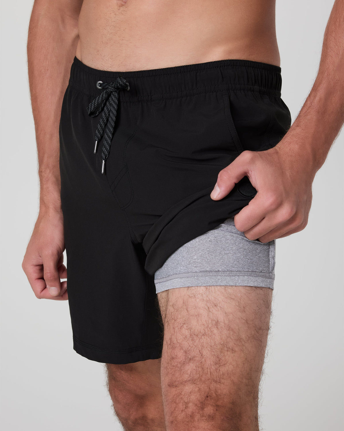 Kore Short Lined 7 | Black Tonal