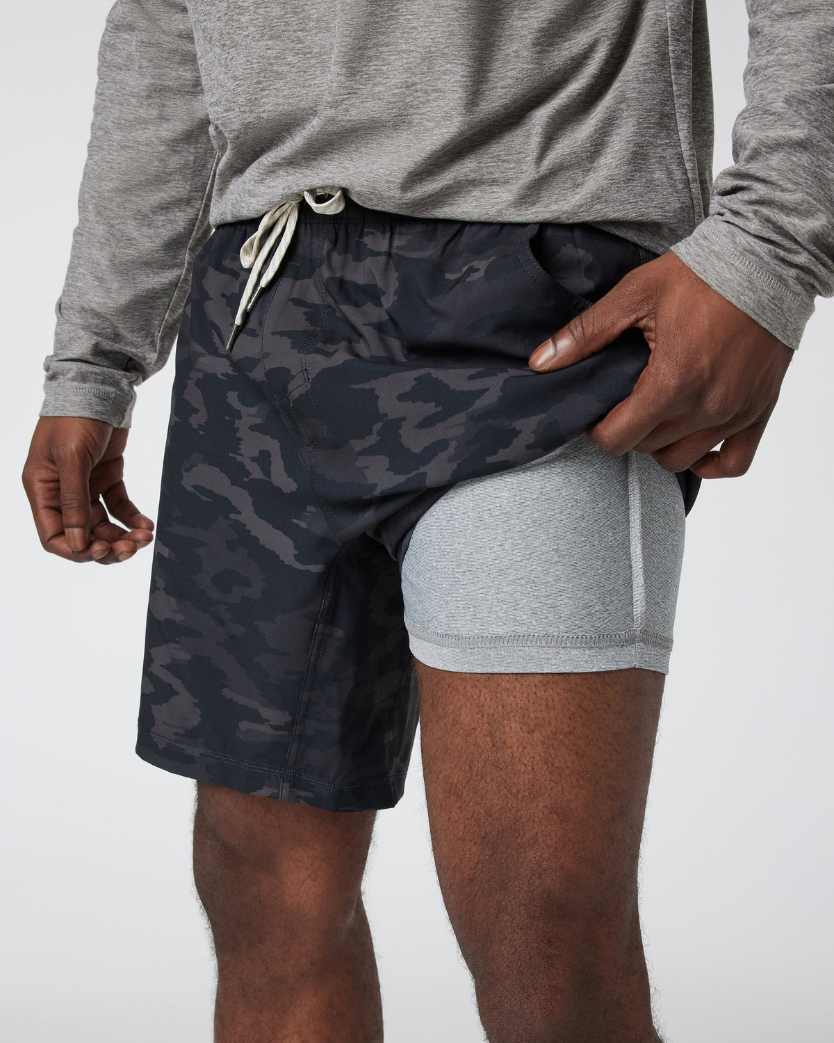 Kore Short Lined 7 | Black Watercolor Camo