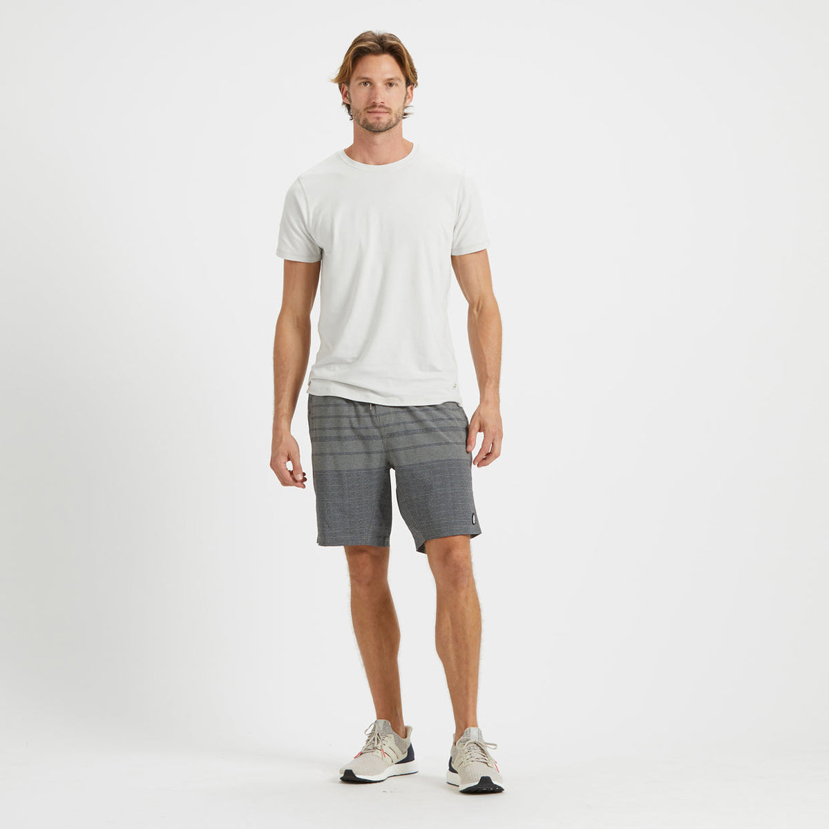 Kore Short Lined 7 | Grey Varied Stripe