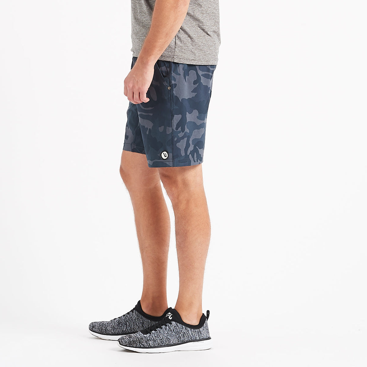 Kore Short 7 | Navy Camo