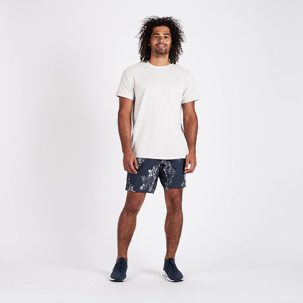 Kore Short Lined 7 | Navy Vintage Floral