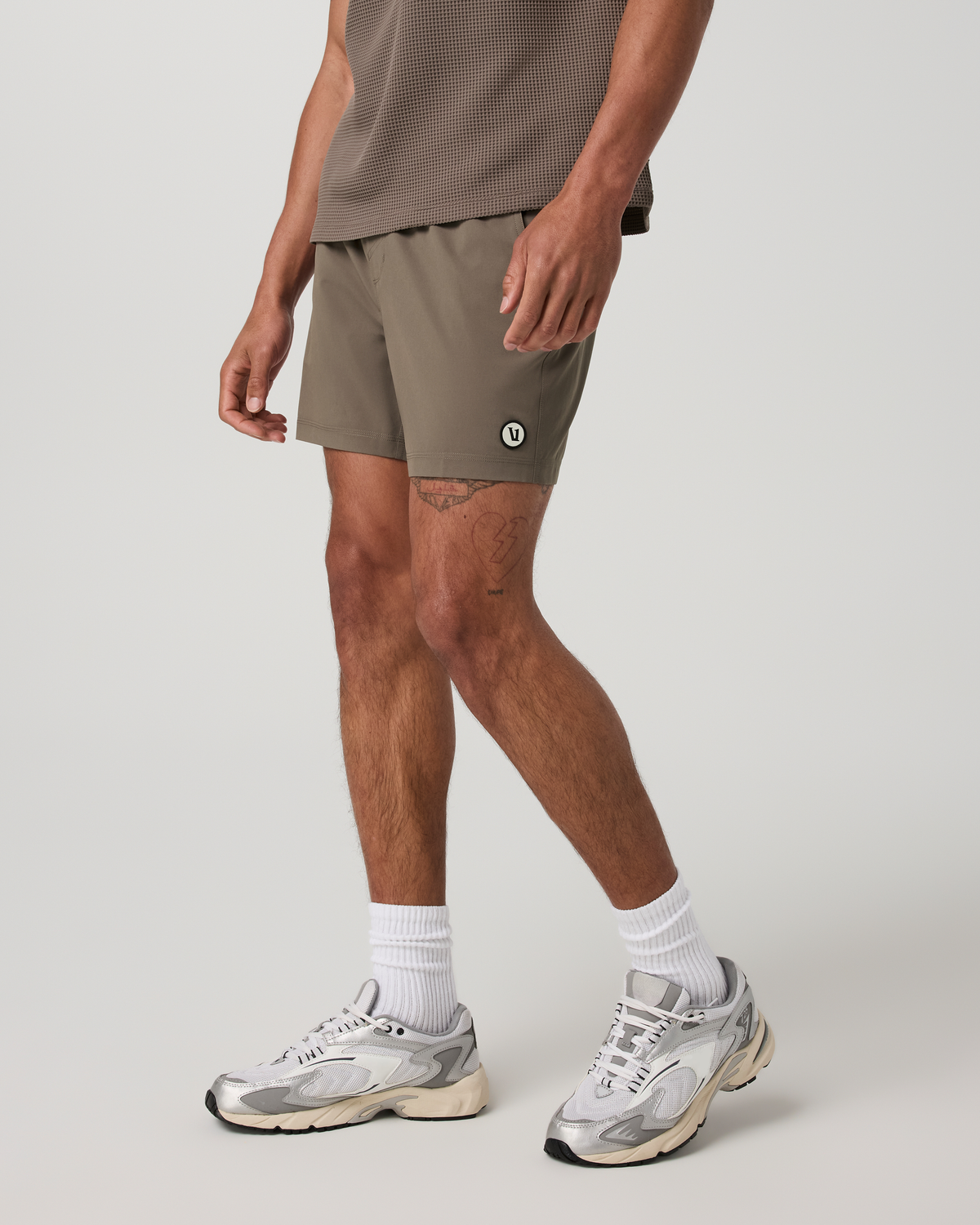 Kore Short Unlined 5 | Bark