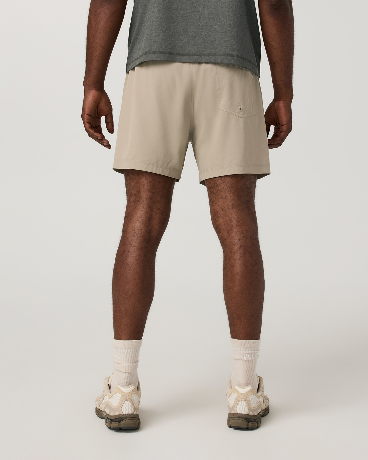 Kore Short Unlined 5 | Biscotti Tonal