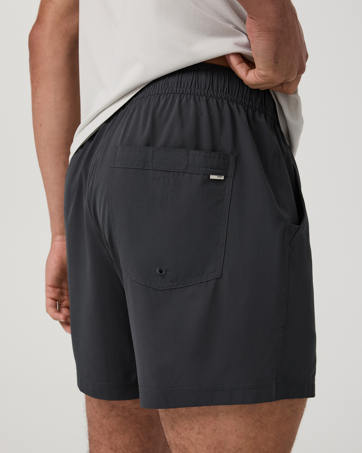 Kore Short Unlined 5 | Charcoal