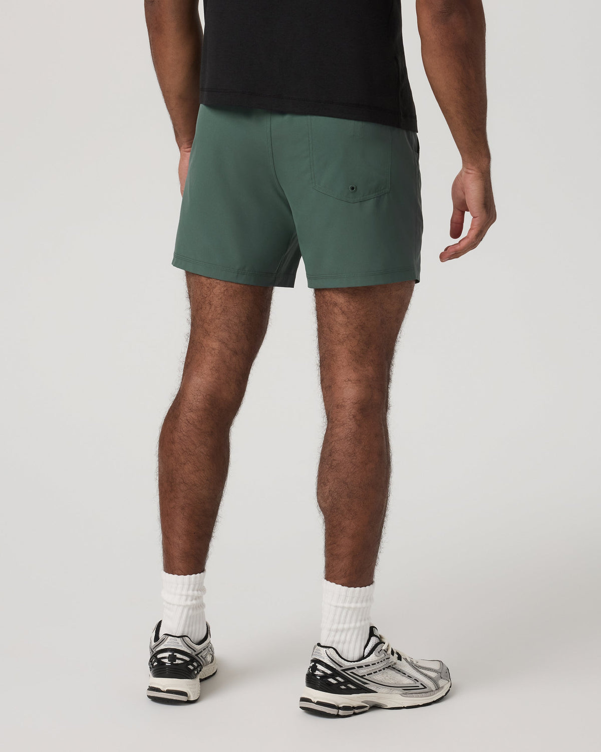 Kore Short Unlined 5 | Agate Green Tonal