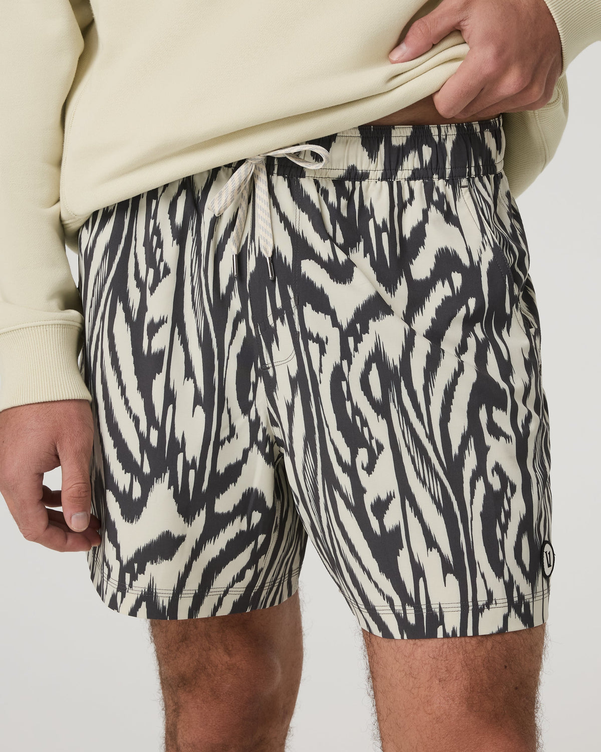 Kore Short Unlined 5 | Sandalwood Mirage