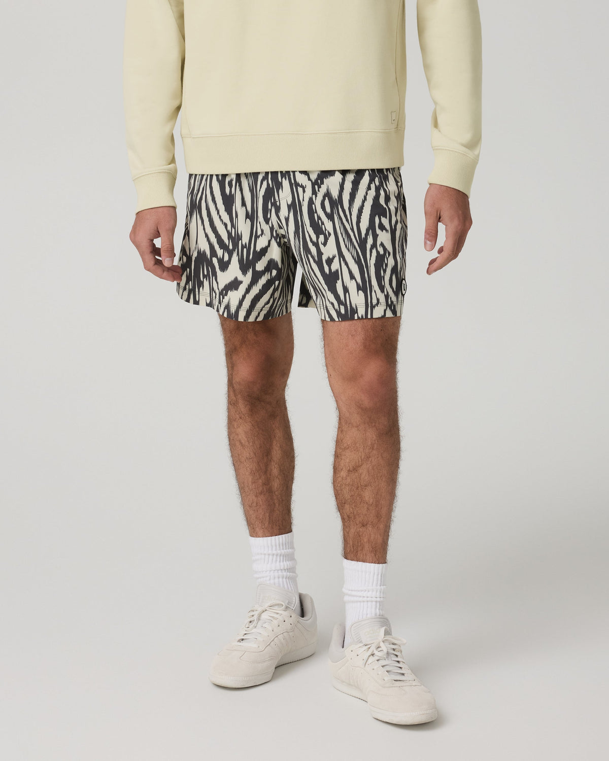 Kore Short Unlined 5 | Sandalwood Mirage