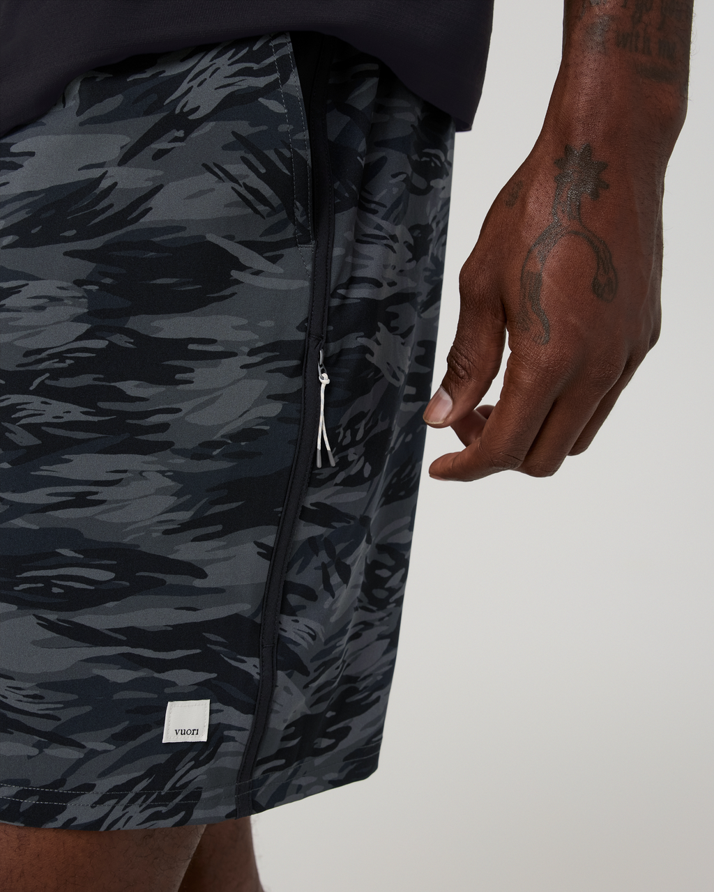 Banks Session Short Unlined 7 | Black Riptide Camo