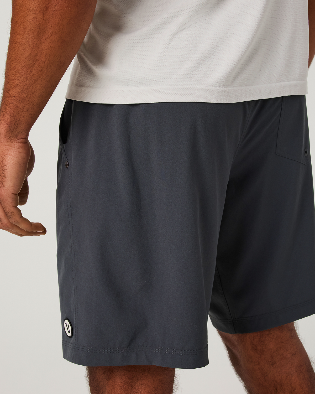 Kore Short Unlined 9 | Charcoal
