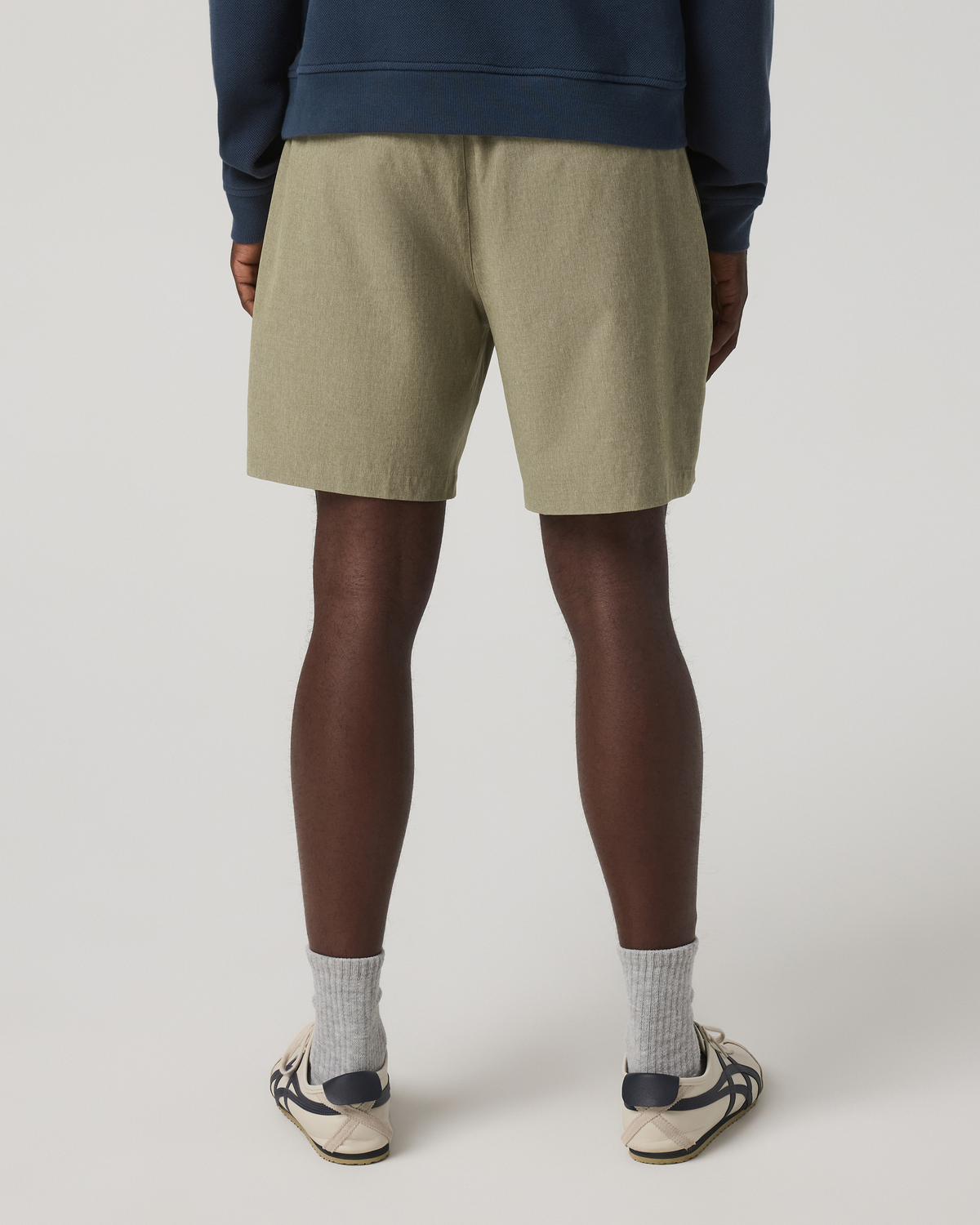 Aim Elastic Waist Short 7 | Artichoke Linen Texture