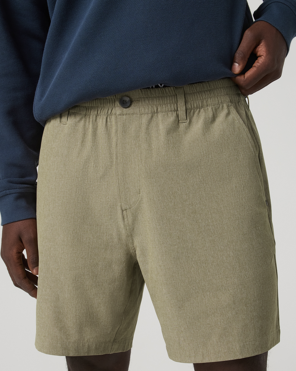 Aim Elastic Waist Short 7 | Artichoke Linen Texture