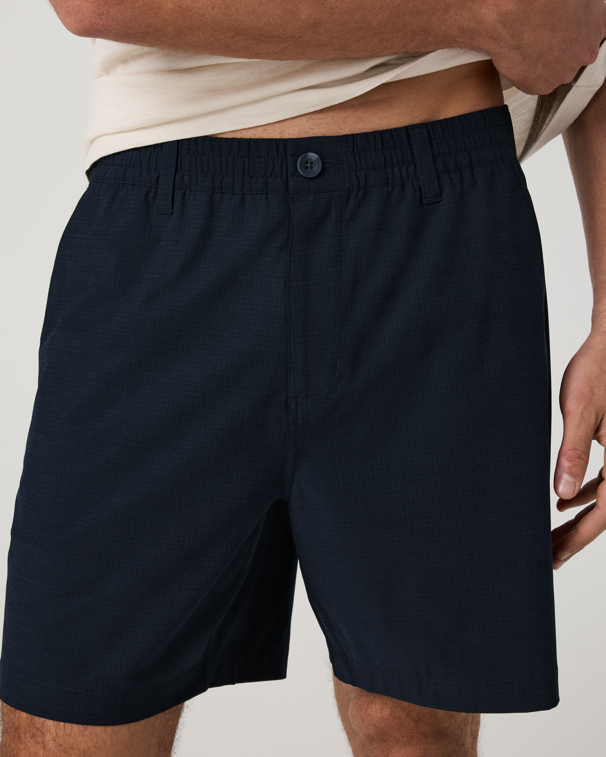Aim Elastic Waist Short 7 | Navy Houndstooth Linen Texture