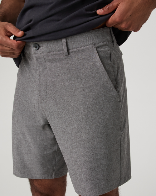 Aim Short 8 | Gull Grey Linen Texture