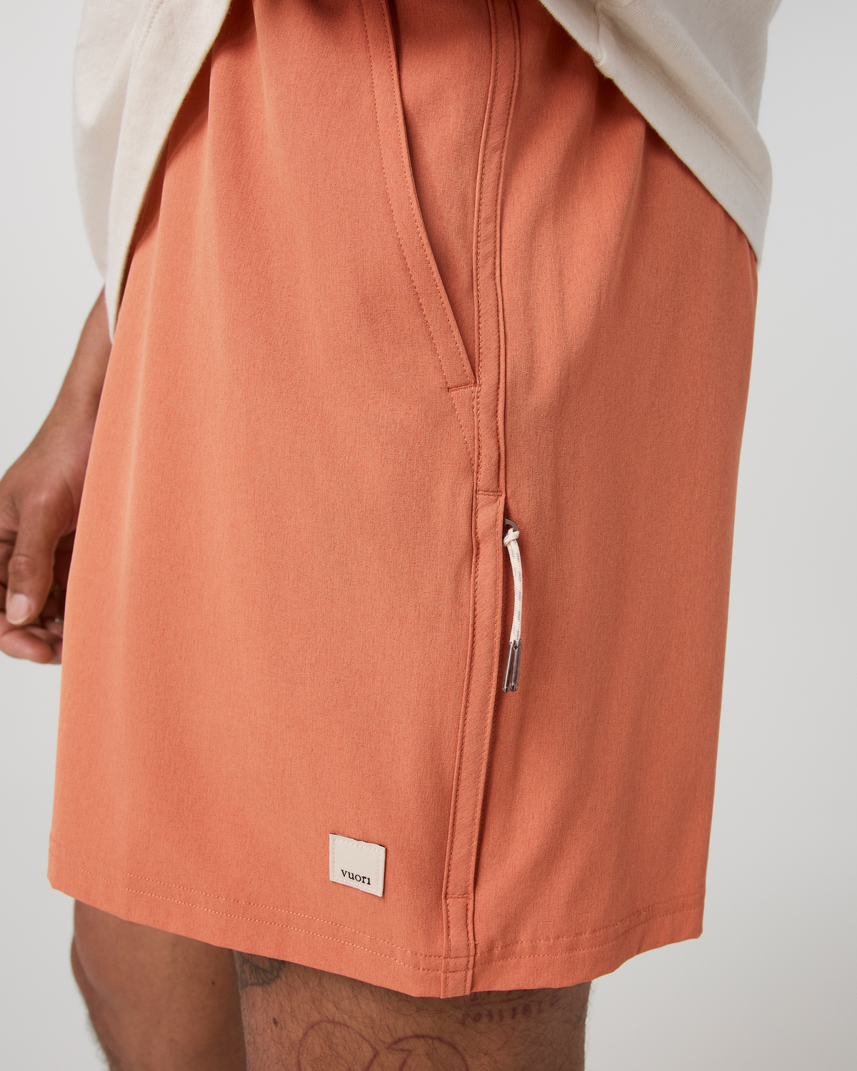 Banks Session Short Unlined 5 | Washed Brick Linen Texture