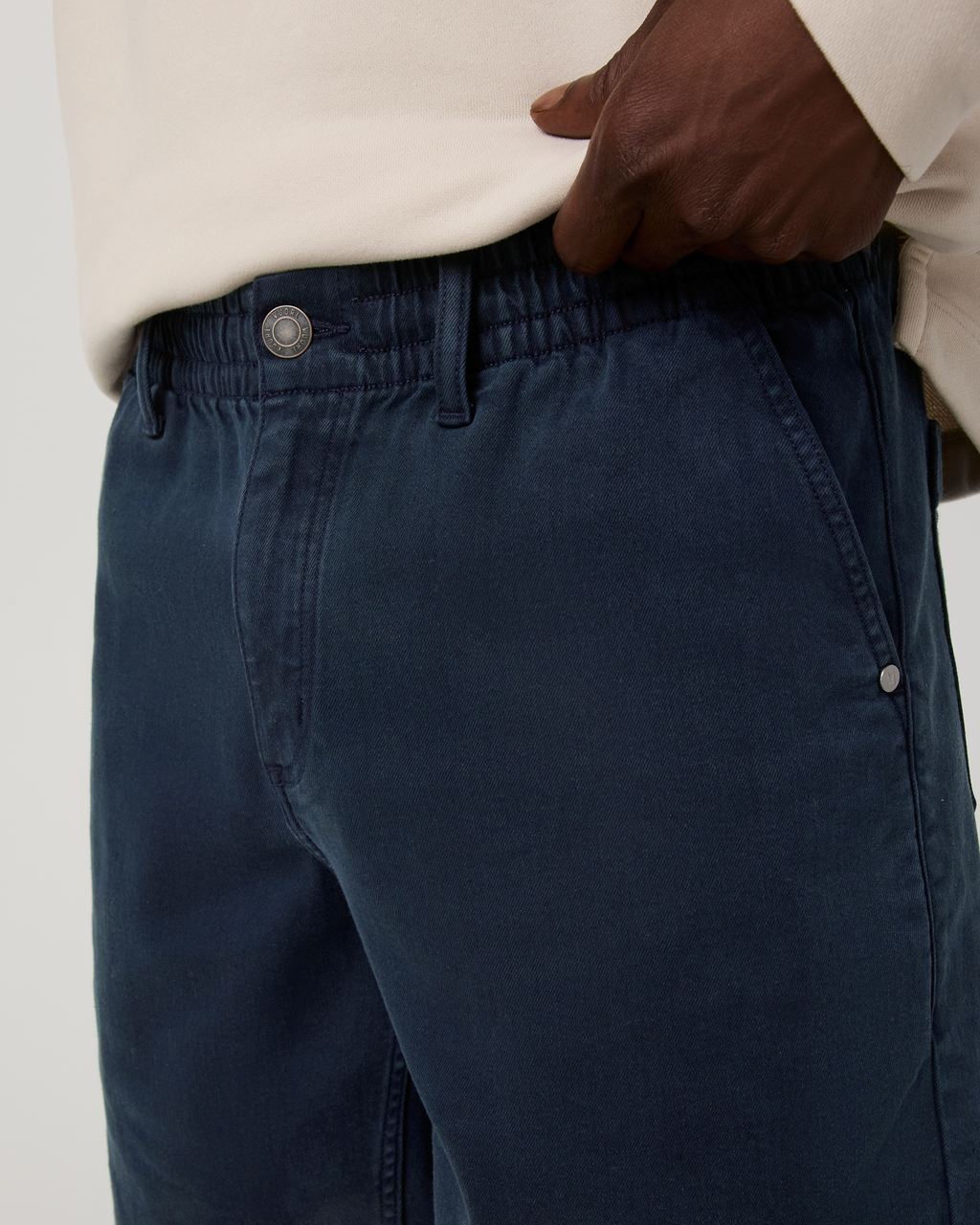 Benton Twill Elastic Waist Short 8 | Ink