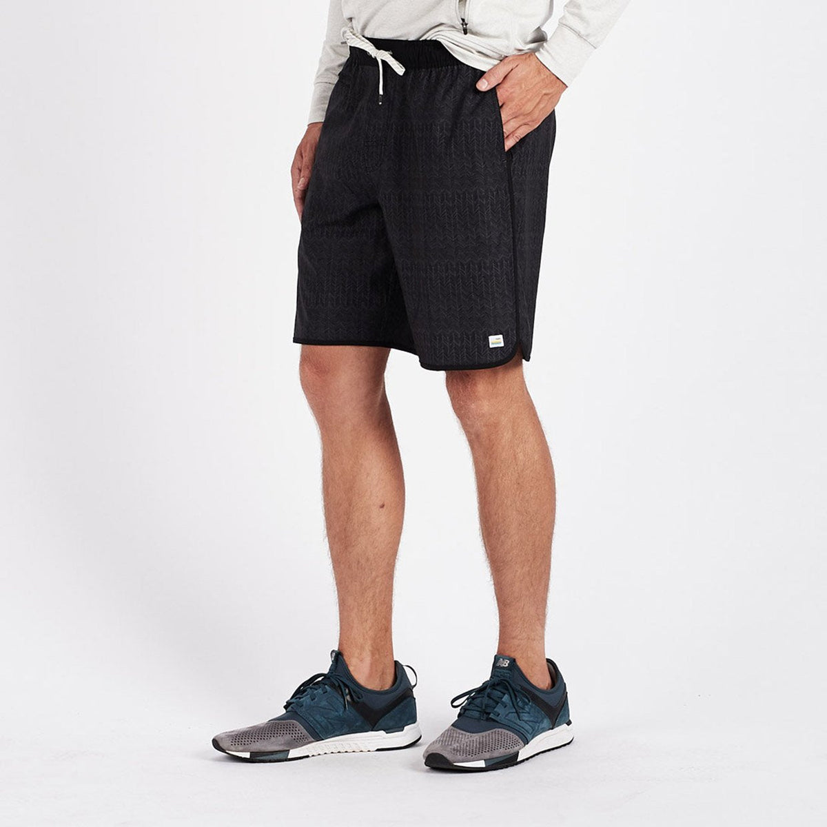 Banks Short Unlined 7 | Black Herringbone Texture
