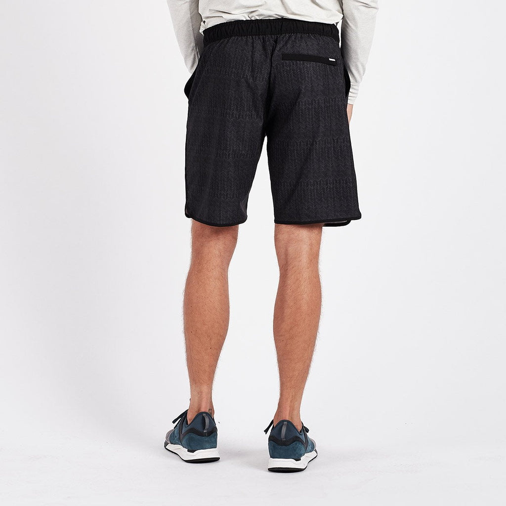 Banks Short Unlined 7 | Black Herringbone Texture