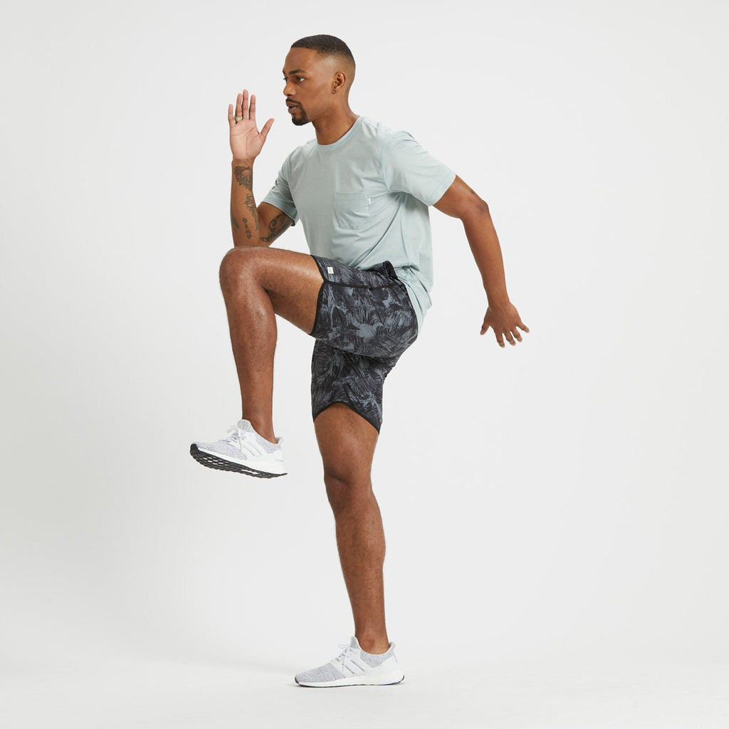 Banks Short Unlined 7 | Black Scribble