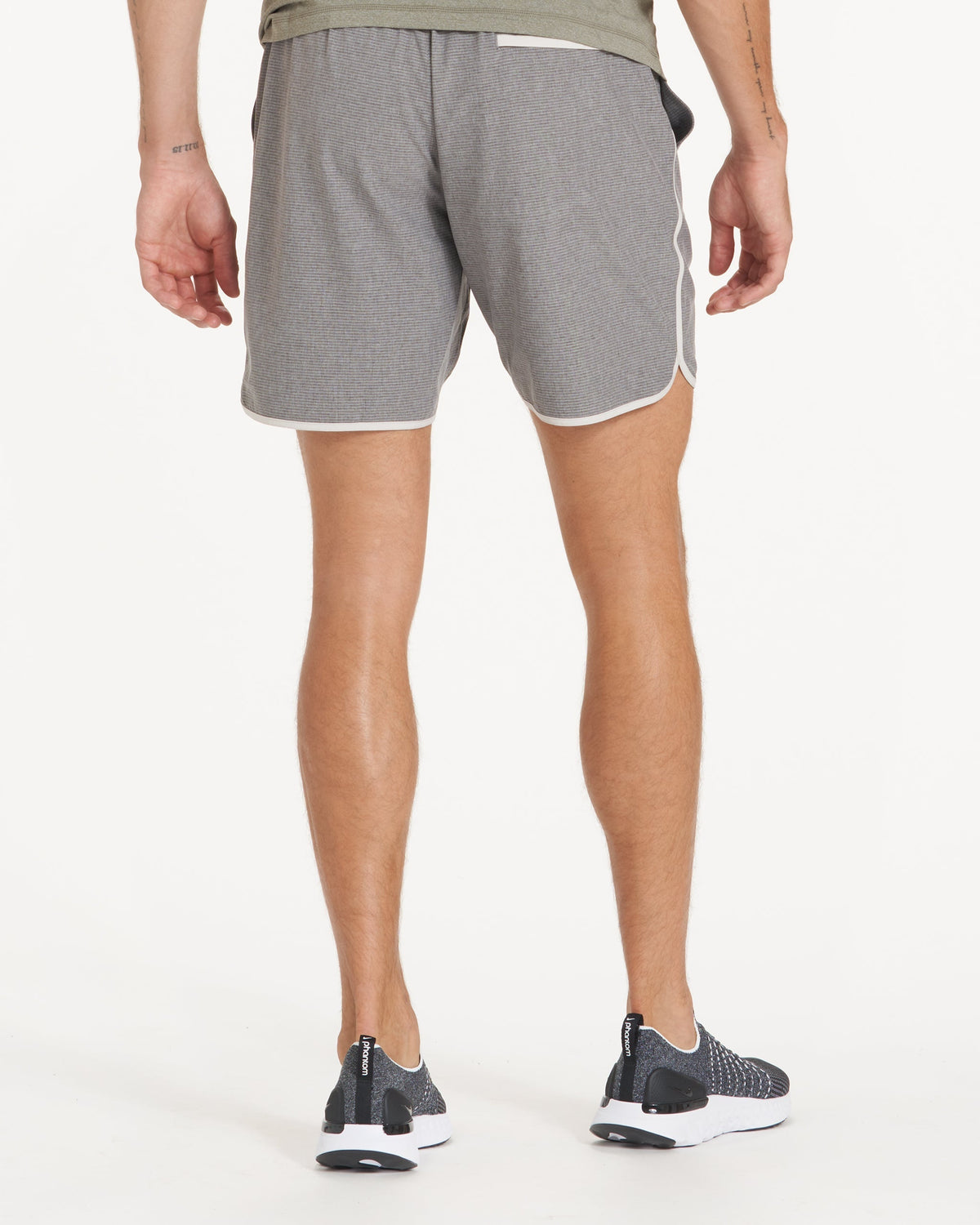 Banks Short Unlined 7 | Grey Engineered Stripe