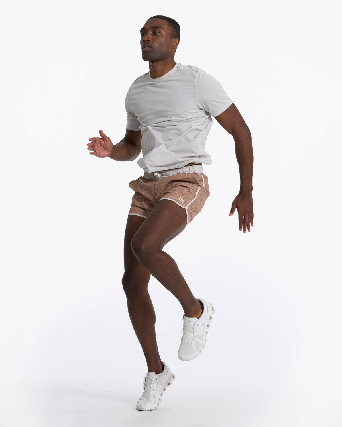 Banks Short Unlined 5 | Camel Dashed Lines