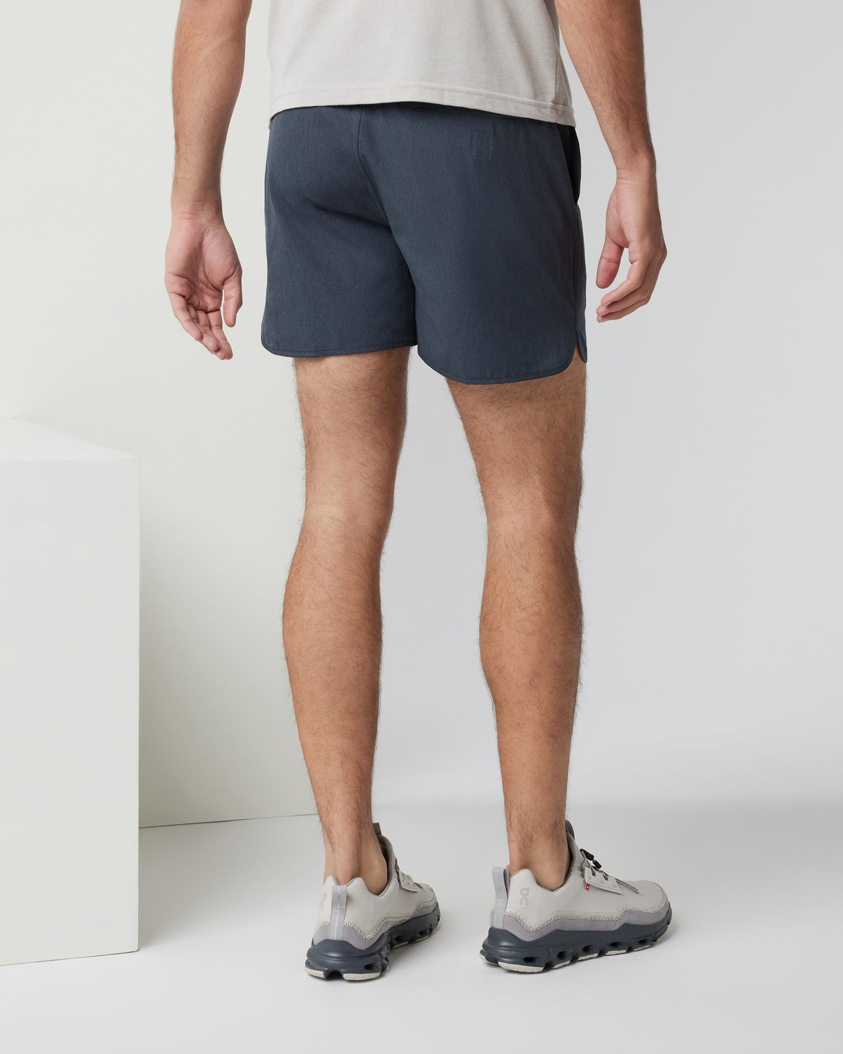 Banks Short Unlined 5 | Navy Linen Texture