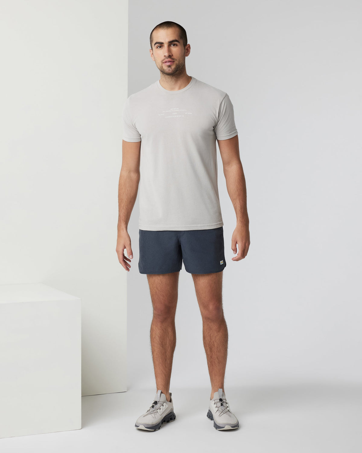 Banks Short Unlined 5 | Navy Linen Texture
