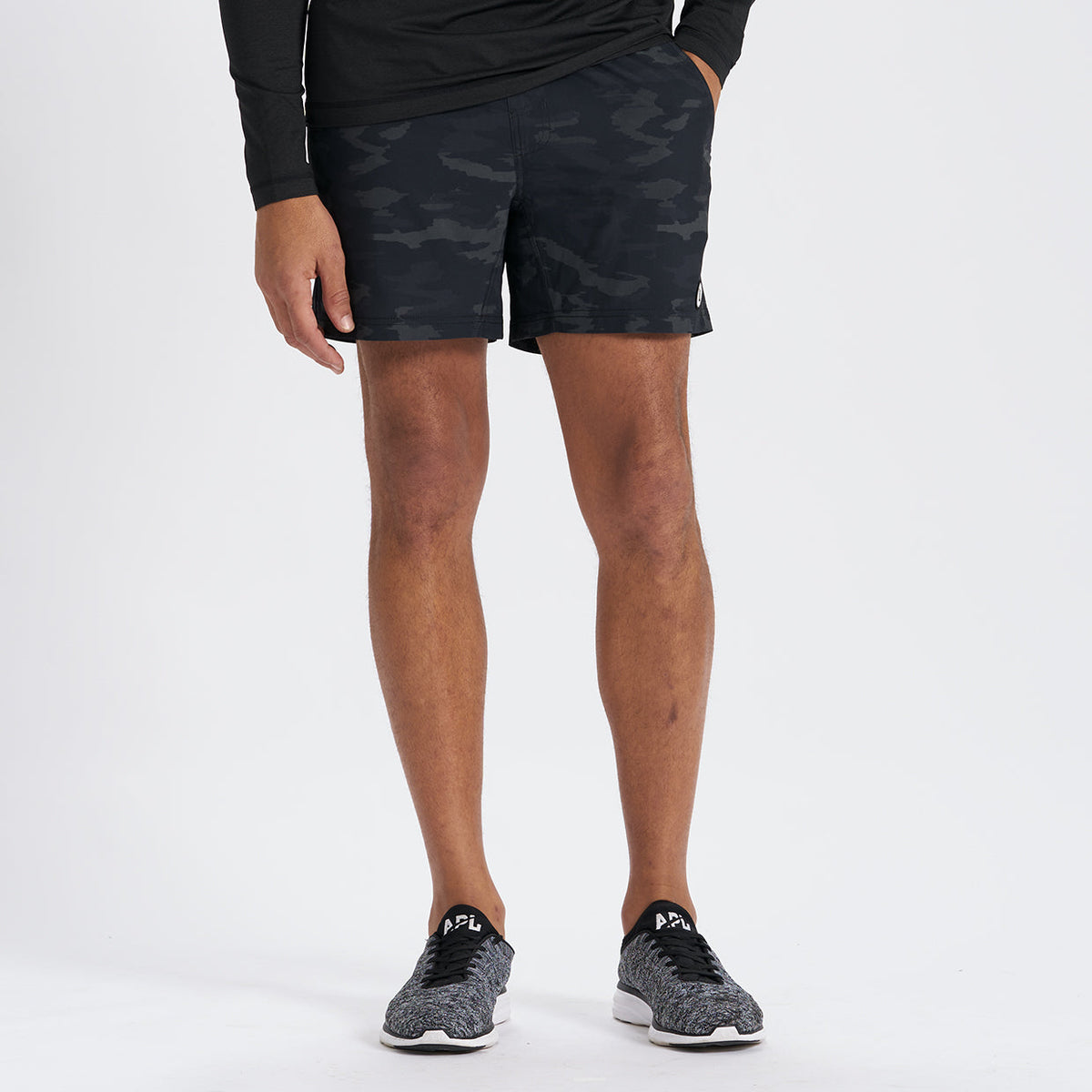 Kore Short Lined 5 | Black Watercolor Camo
