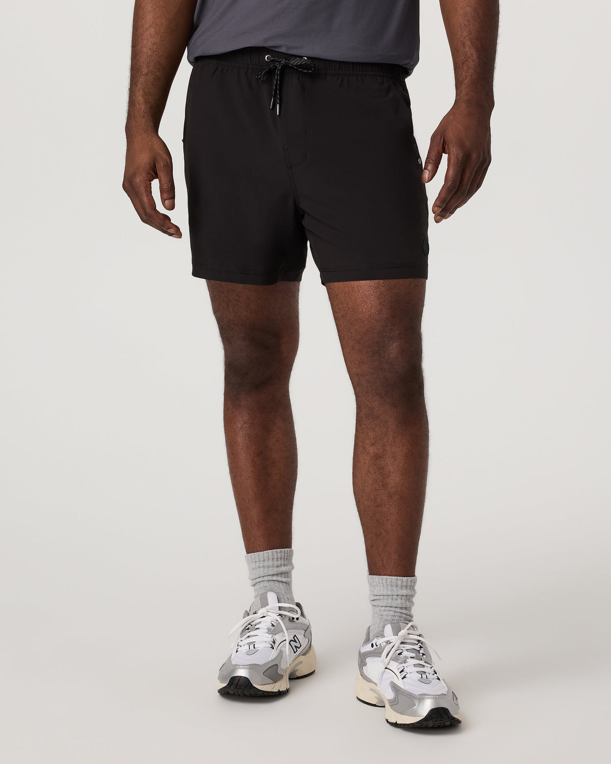 Kore Short Lined 5 | Black Tonal