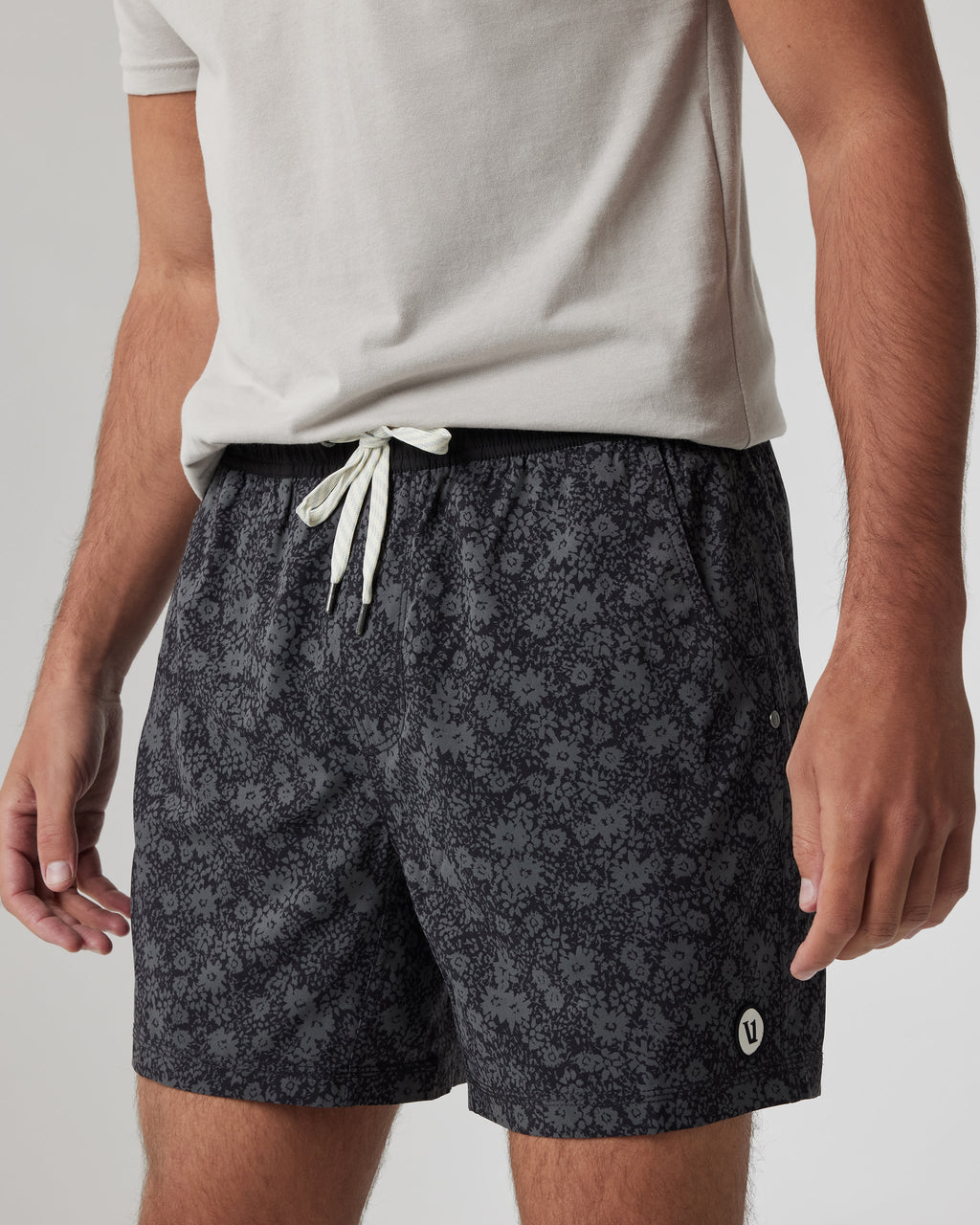 Kore Short Lined 5 | Dark Pewter Wildflower