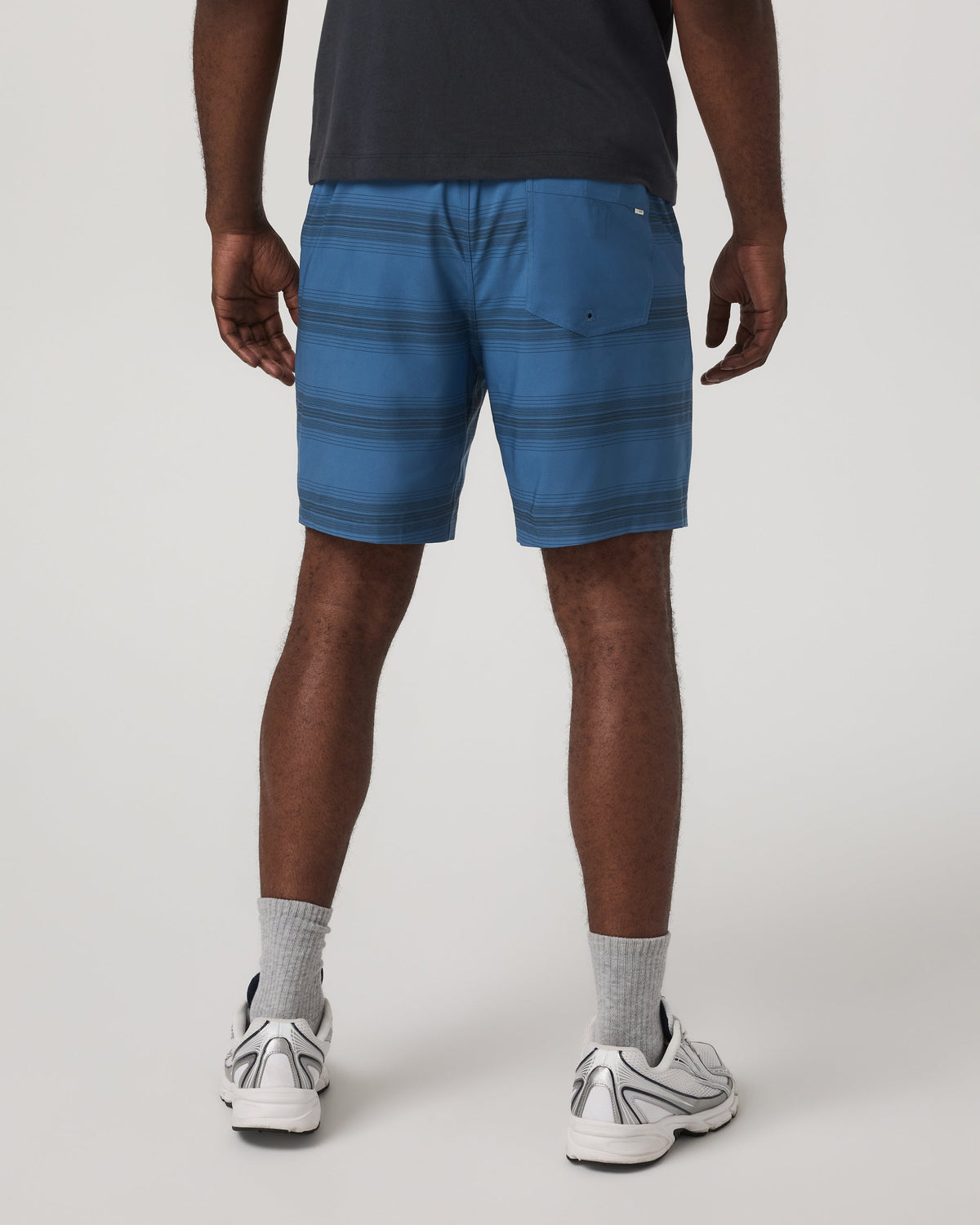 Kore Short Unlined 7 | Sea Gradient Stripe