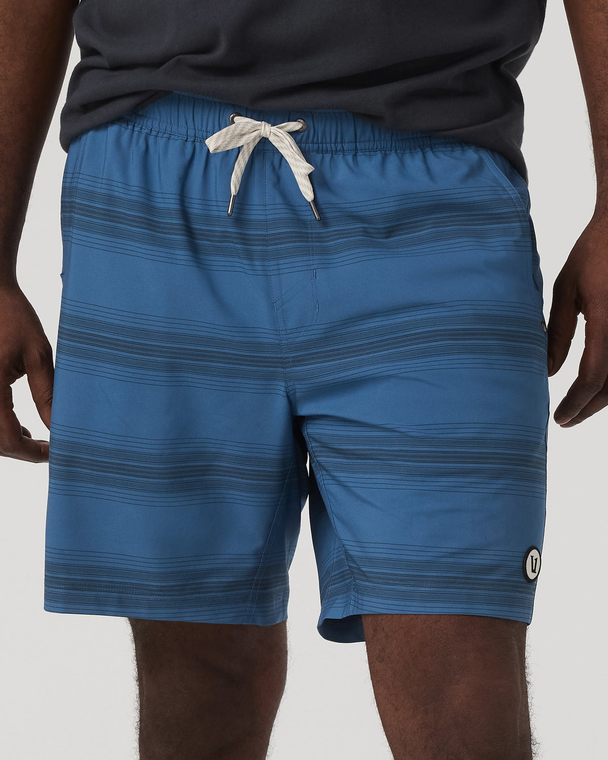 Kore Short Unlined 7 | Sea Gradient Stripe