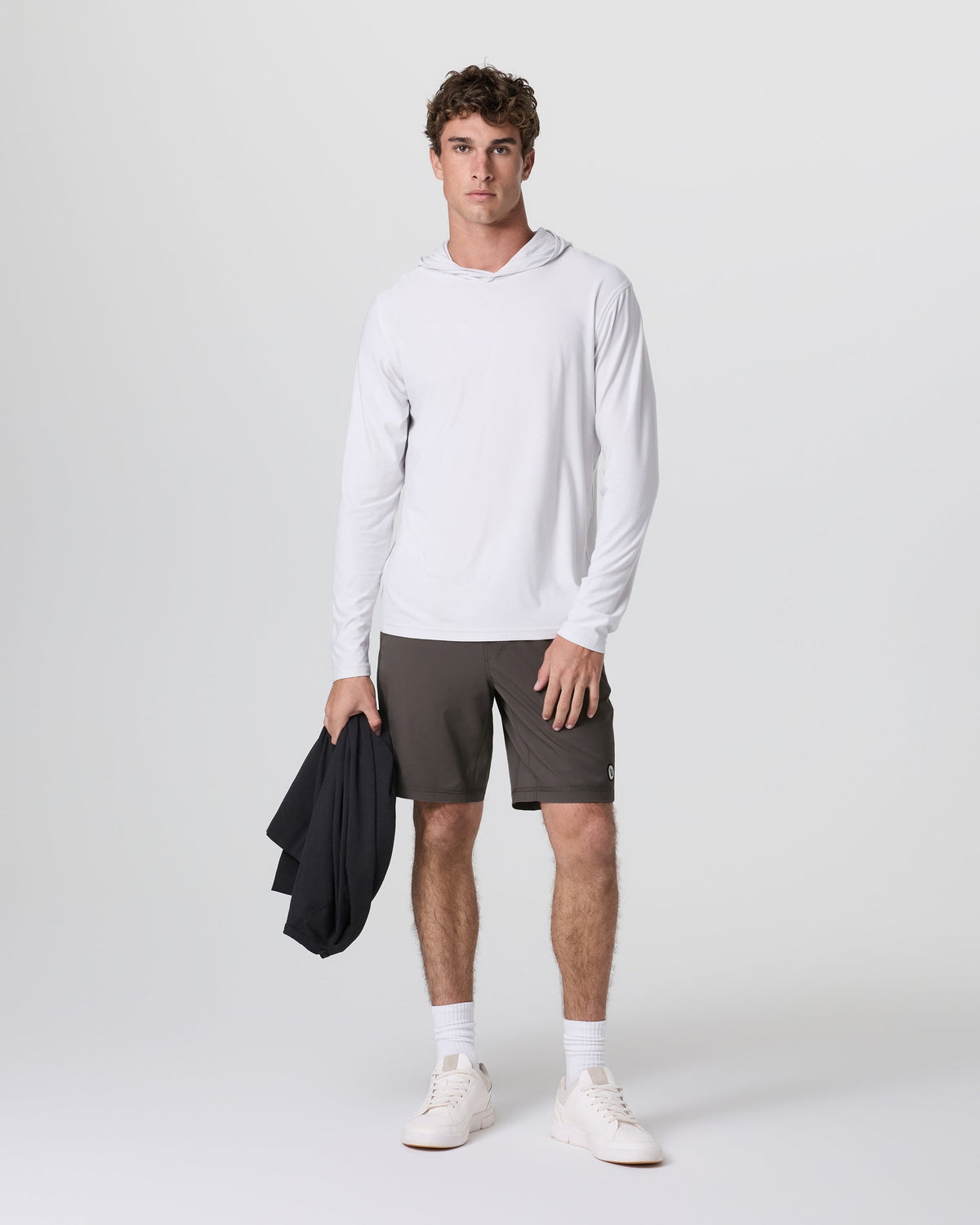 Kore Short Lined 9 | Warm Grey