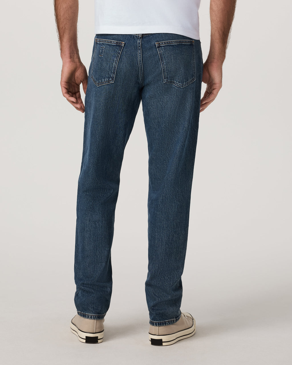 Vuori Vintage Jean Classic Fit 32 | Medium Wash Denim