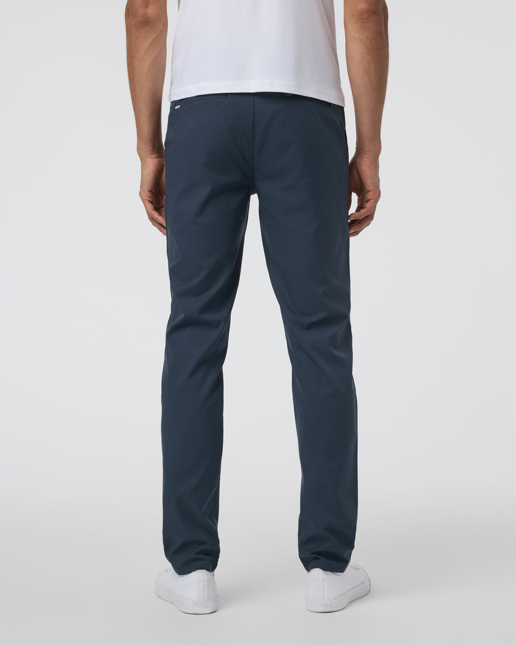 Cascade Tech Chino Pant Athletic Slim Fit 32 | Ink