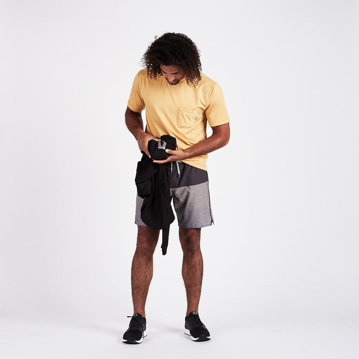 Fields Packable Pullover | Black