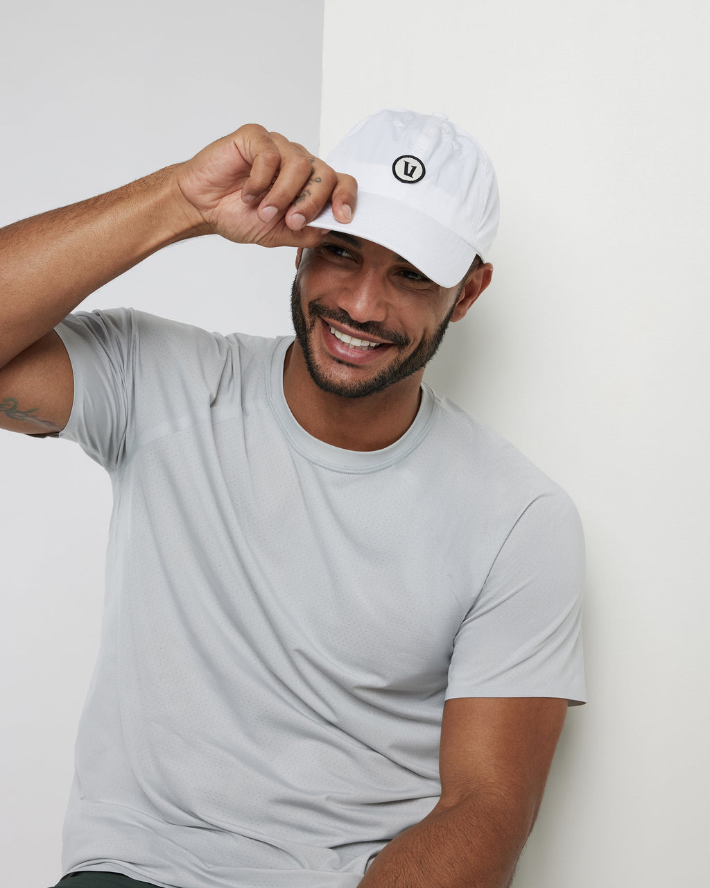 V1 Patch Hat | White