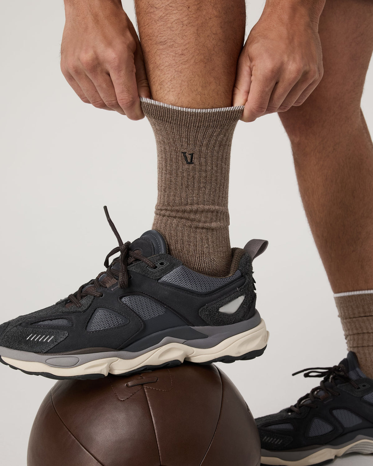 V1 Crew Sock | Smokey Taupe Heather