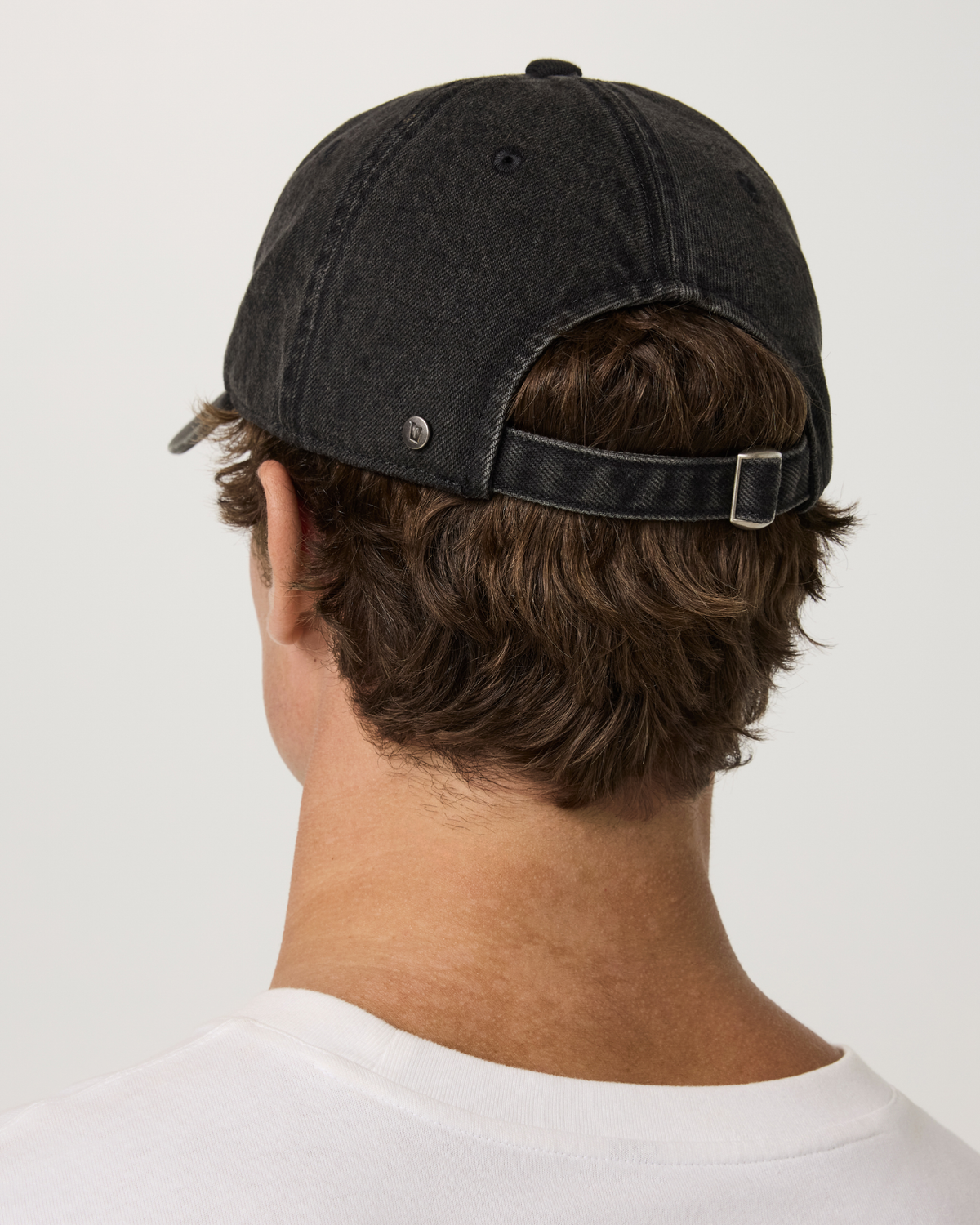 Vuori Vintage Denim Hat | Black Wash Denim