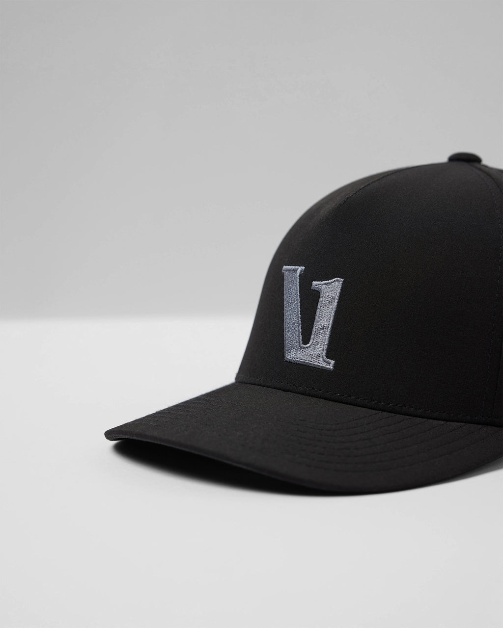 Magnitude Hat | Black
