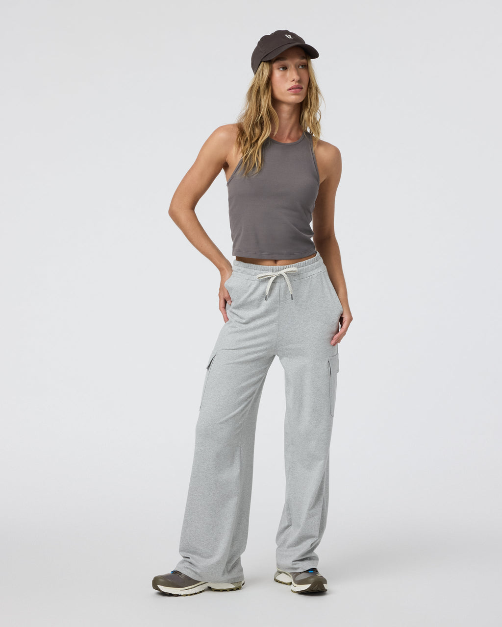 Pose Plyo Tank | Chia