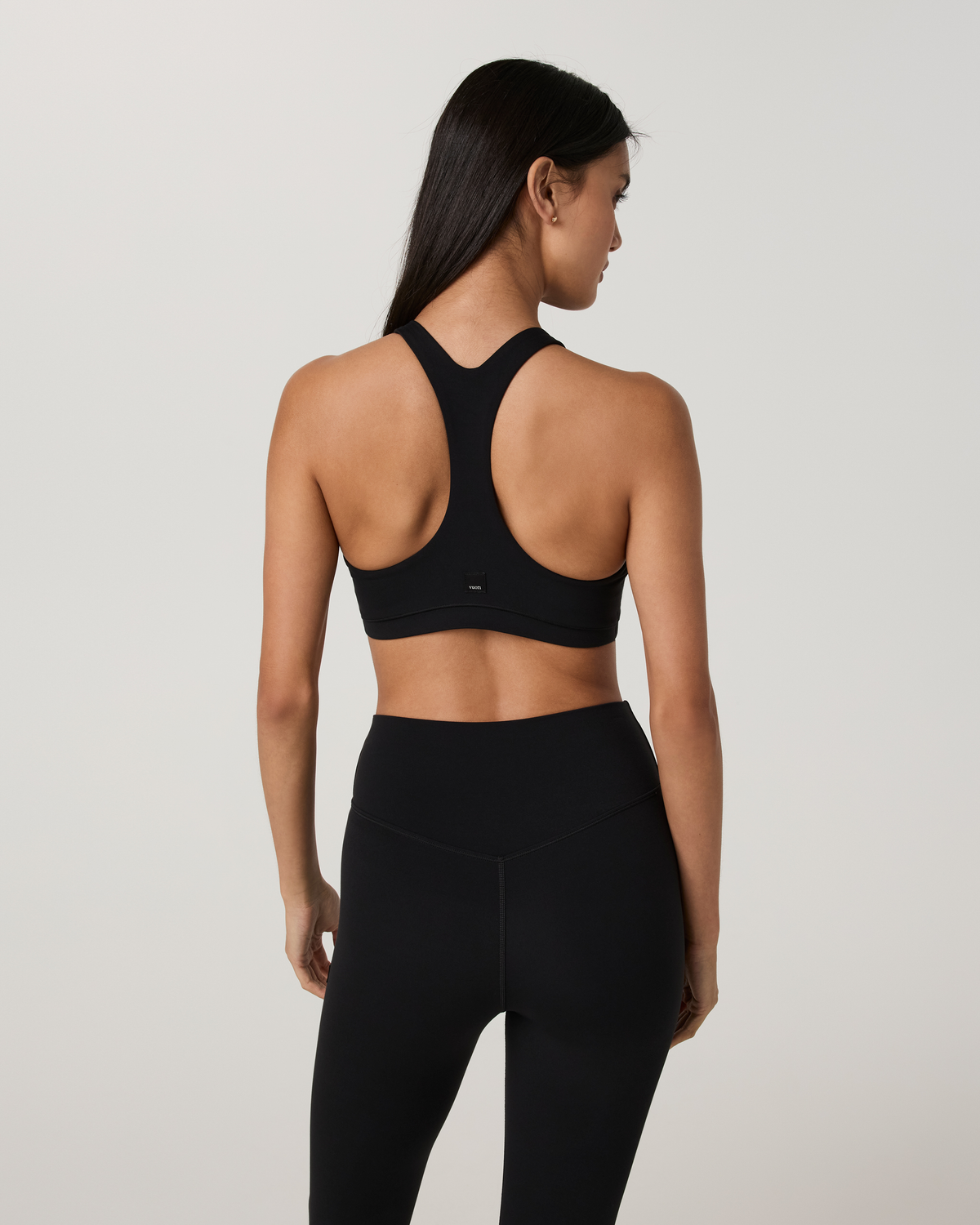 Vuori AllTheForm™ High Neck Bra | Black Tonal