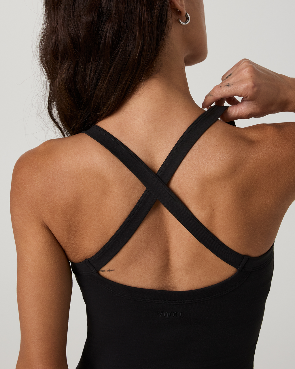 Halo Cross Back Tank | Solid Black
