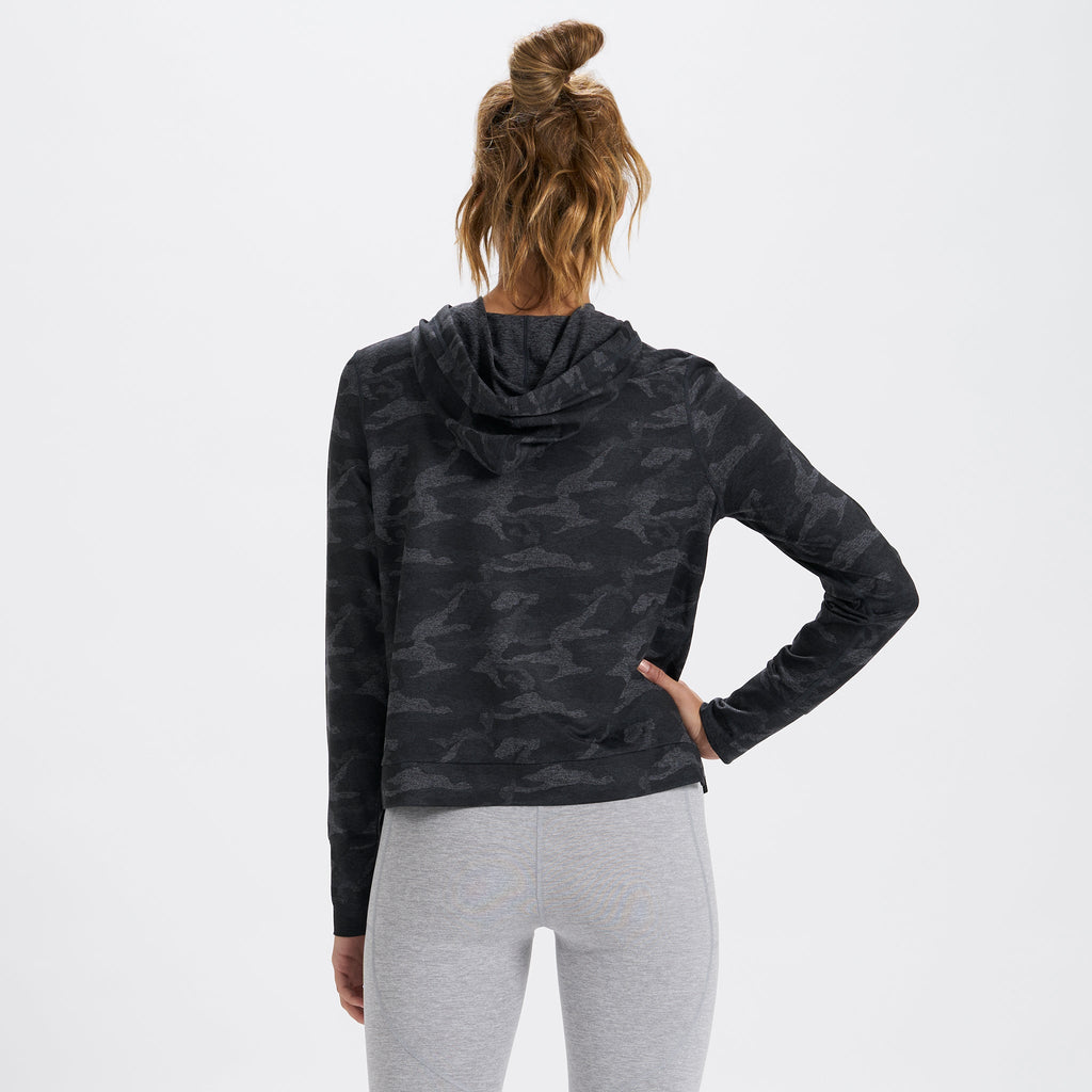 Halo Essential Hoodie | Black Camo
