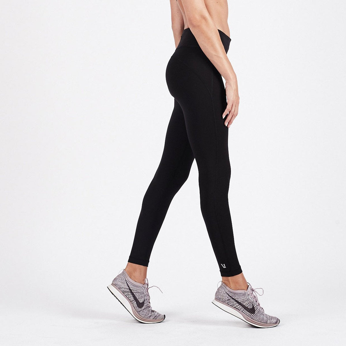 Pace High Rise Legging | Black