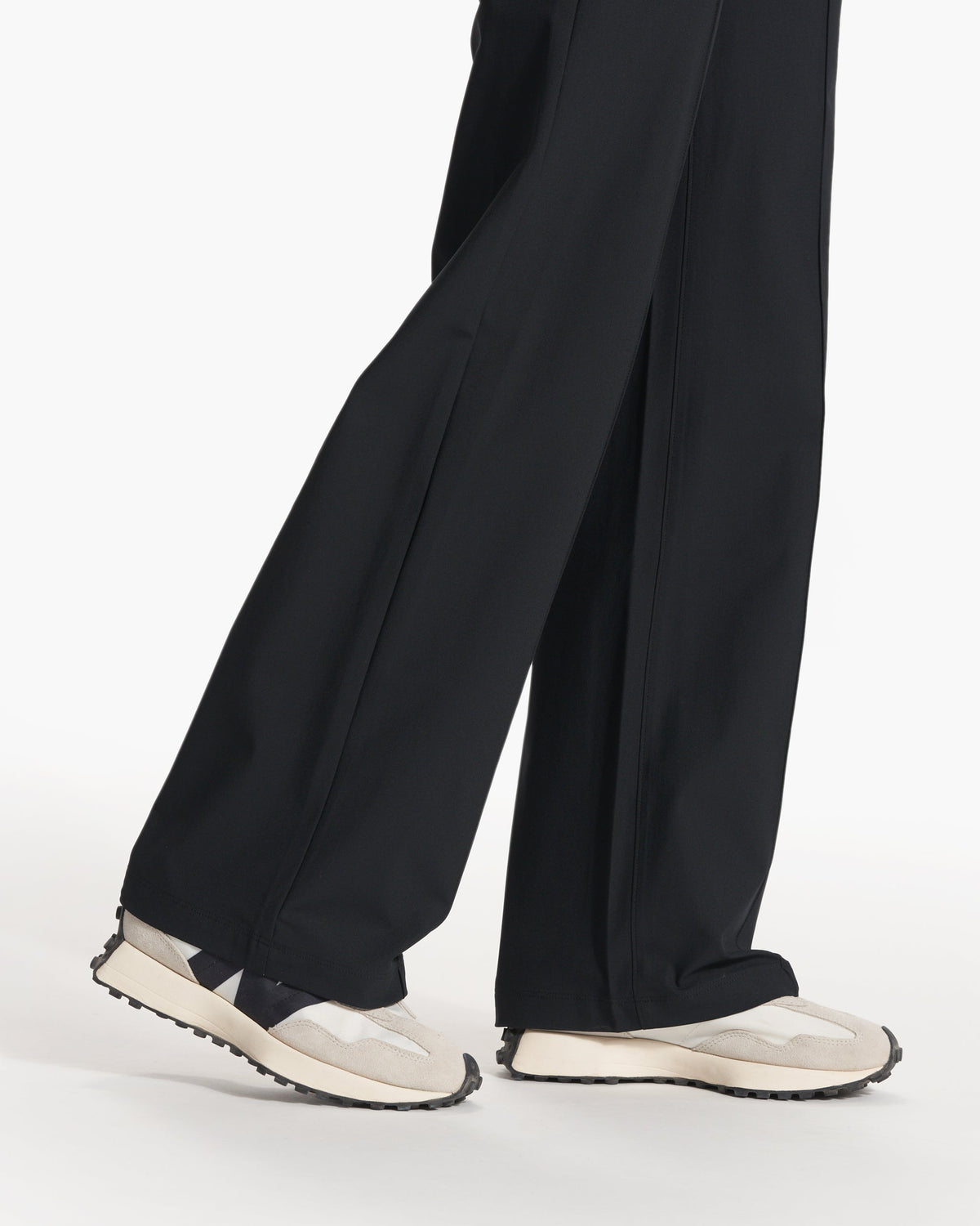 Womens Vuori Meta™ Wideleg Pant | Black