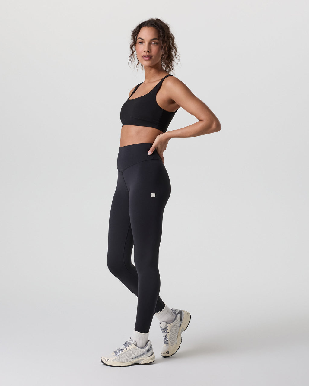 Vuori AllTheForm™ Legging - Short | Black